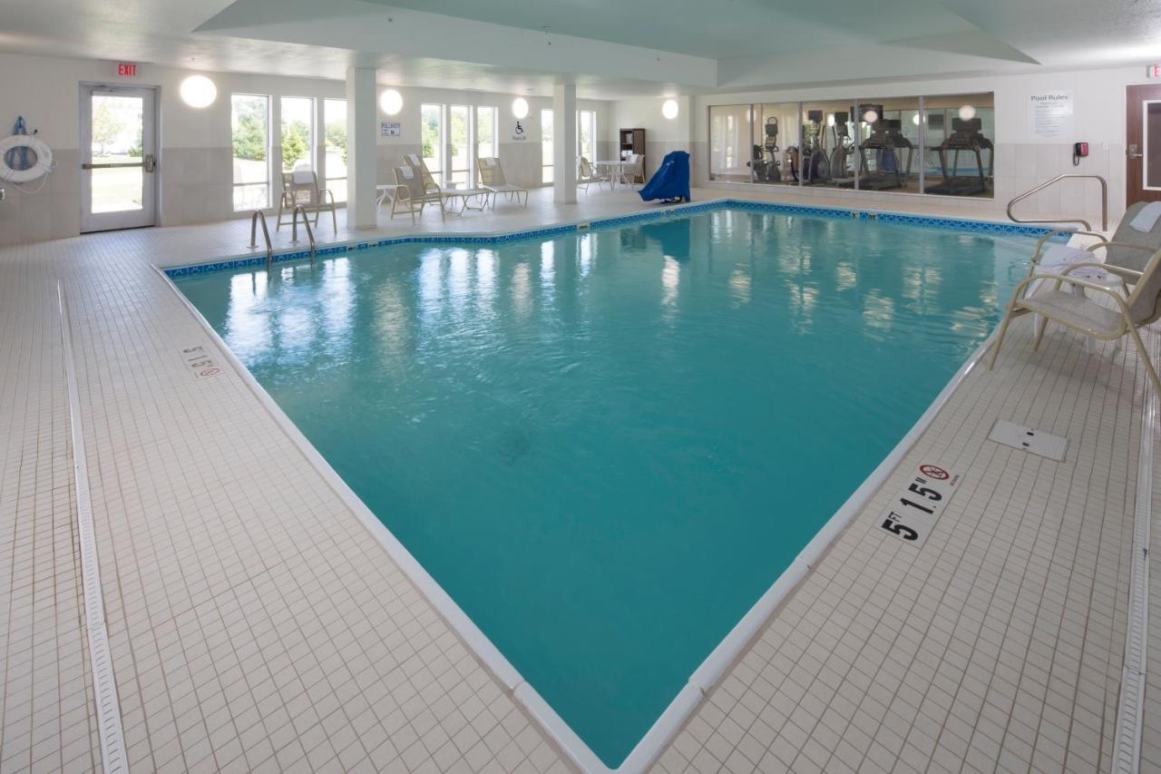 Holiday Inn Express Rochester Hills By Ihg Bagian luar foto